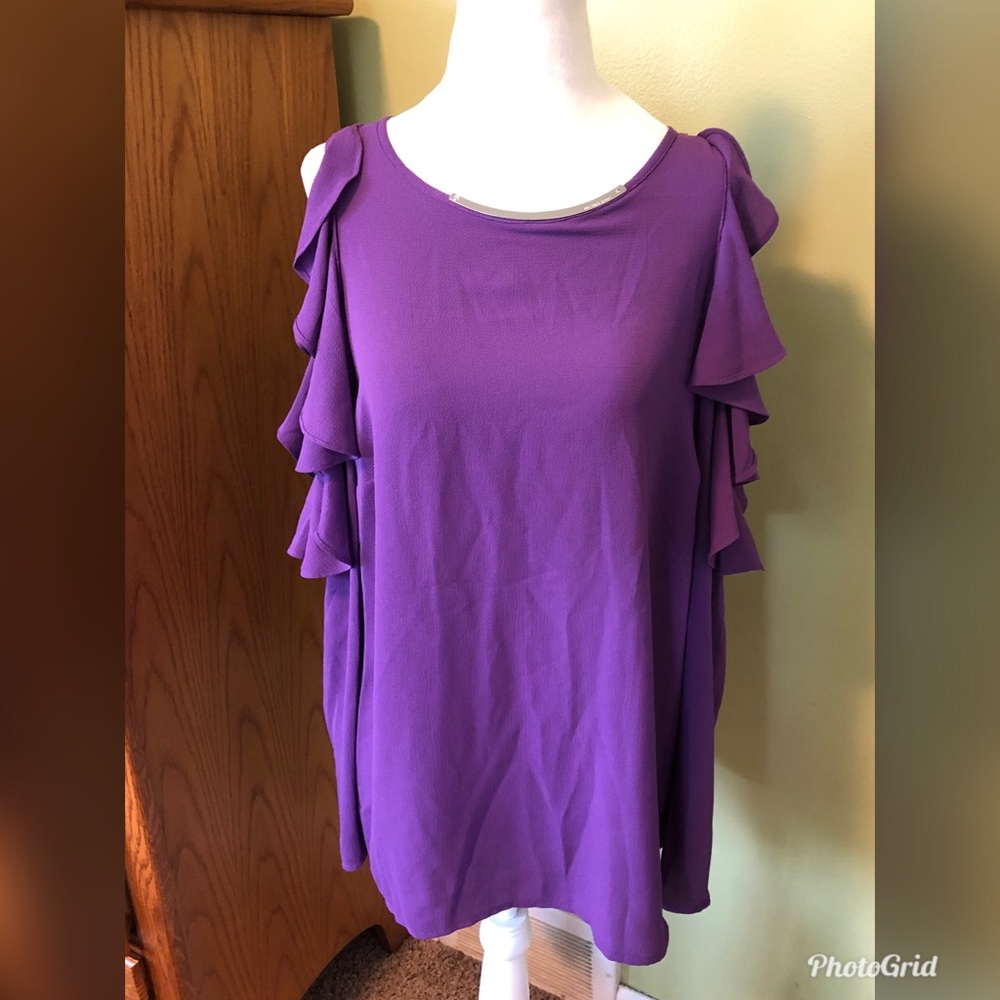 Michael Kors Purple cold shoulder top
